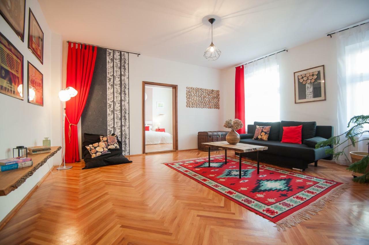 Spacious Stylish Apartment In Old Town Σίμπιου Εξωτερικό φωτογραφία